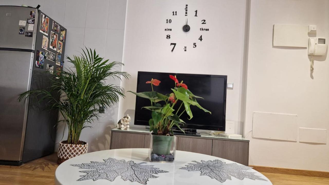 Apartamento Bernier マラガ エクステリア 写真